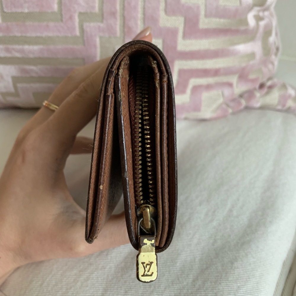 Authentic Louis Vuitton Porte Monnaie wallet - Picture 6 of 8
